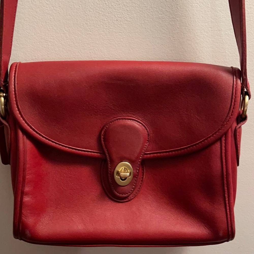 Vintage Coach Devon Red #C5C-9908